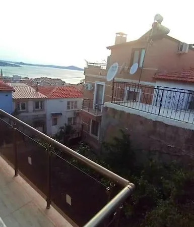 Dom wakacyjny Deniz Manzarali Mustakil Ev Aybalik